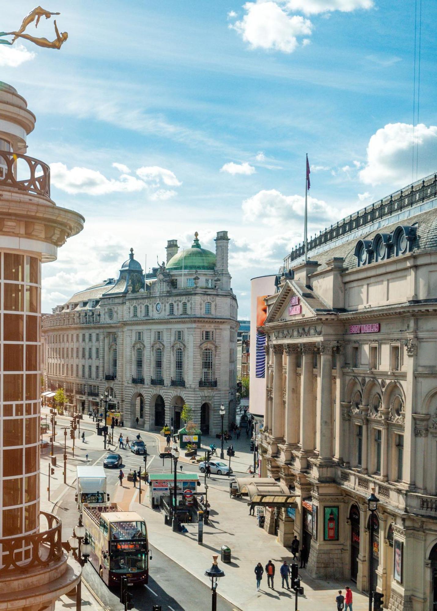 Welcome London Piccadilly Circus Londres Exterior foto